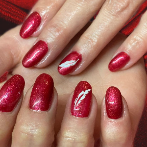 Rote Nägel